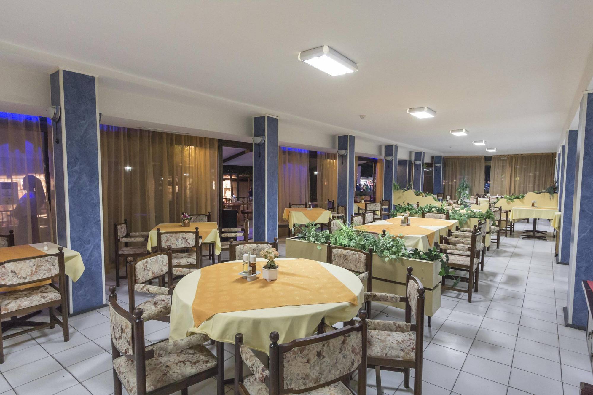 Kamchia Park Hotel Golden Sands Exterior photo